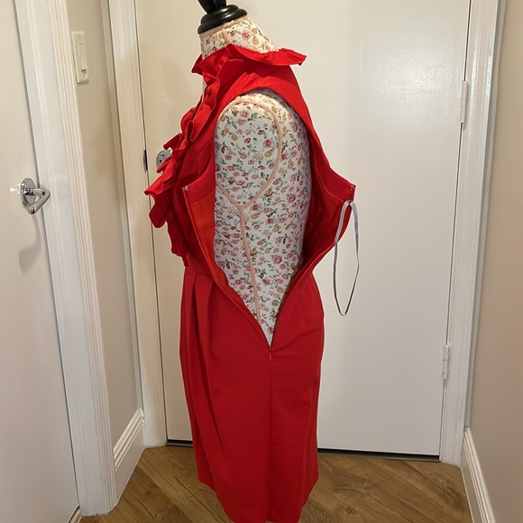 Marc New York Red COCKTAIL DRESS pockets Ruffle V-neck Sz 4 - Picture 6 of 10